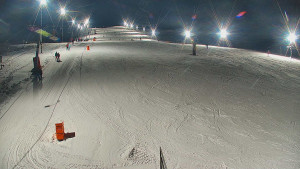 Skiareál Hlubočky - Sjezdovka skiareálu Hlubočky - 7.1.2026 v 18:45 Skiareál Hlubočky - Sjezdovka skiareálu Hlubočky - 7.1.2026 v 18:45