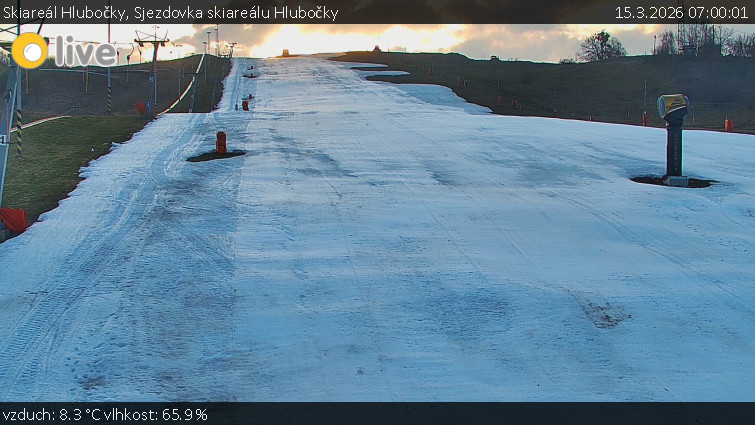 Skiareál Hlubočky - Sjezdovka skiareálu Hlubočky - 15.3.2026 v 07:00