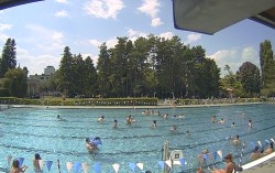 Außenschwimmbad