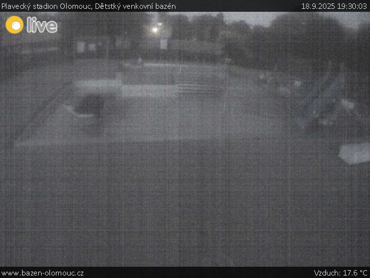 Plavecký stadion Olomouc - Dětstký venkovní bazén - 18.9.2025 v 19:30