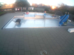 Dětstký venkovní bazén