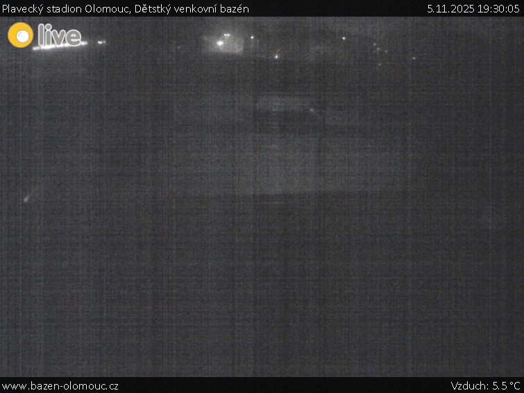 Plavecký stadion Olomouc - Dětstký venkovní bazén - 5.11.2025 v 19:30