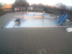 Dětstký venkovní bazén