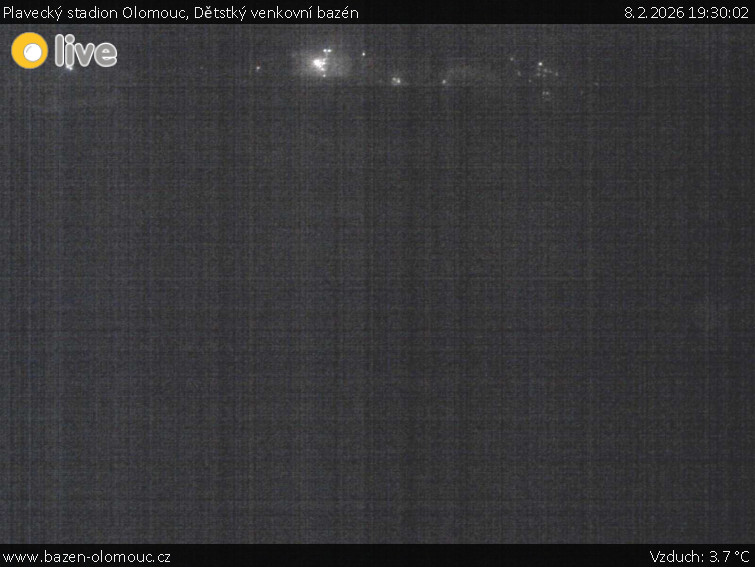 Plavecký stadion Olomouc - Dětstký venkovní bazén - 8.2.2026 v 19:30