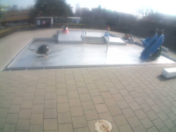 Dětstký venkovní bazén