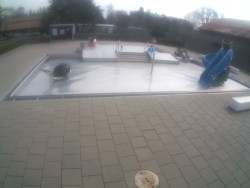 Dětstký venkovní bazén