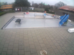 Dětstký venkovní bazén