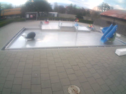 Dětstký venkovní bazén