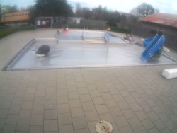 Dětstký venkovní bazén