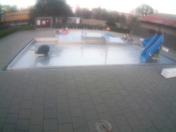 Dětstký venkovní bazén