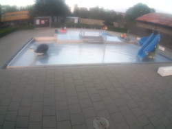 Dětstký venkovní bazén