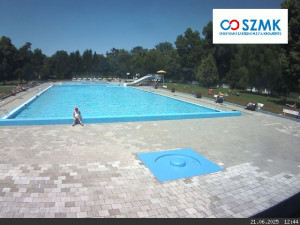 Koupaliště Bajda Kroměříž - Hlavní bazén - 21.6.2025 v 12:45