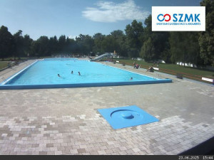 Koupaliště Bajda Kroměříž - Hlavní bazén - 23.6.2025 v 15:45