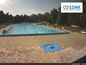 Koupaliště Bajda Kroměříž - Hlavní bazén - 23.6.2025 v 16:45