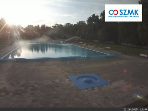 Koupaliště Bajda Kroměříž - Hlavní bazén - 23.6.2025 v 19:45