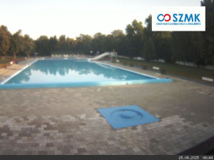 Koupaliště Bajda Kroměříž - Hlavní bazén - 15.8.2025 v 06:45
