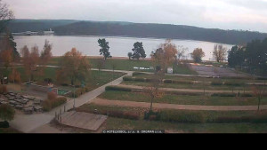 Vranovská přehrada - Přehrada, hráz, pláž - 8.11.2025 v 15:45