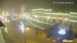 Město Chomutov - Náměstí 1. máje - 18.12.2025 v 06:45 Město Chomutov - Náměstí 1. máje - 18.12.2025 v 06:45