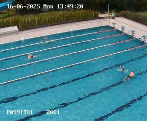 Koupaliště Petynka - Hlavní bazén - 16.6.2025 v 13:45