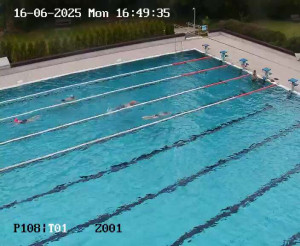 Koupaliště Petynka - Hlavní bazén - 16.6.2025 v 16:45