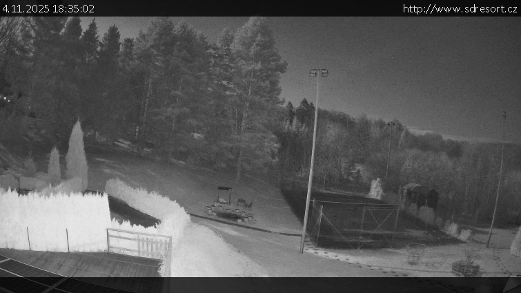 Pension Schaumannův Dvůr - Amfiteátr - Hřiště - 4.11.2025 v 18:35