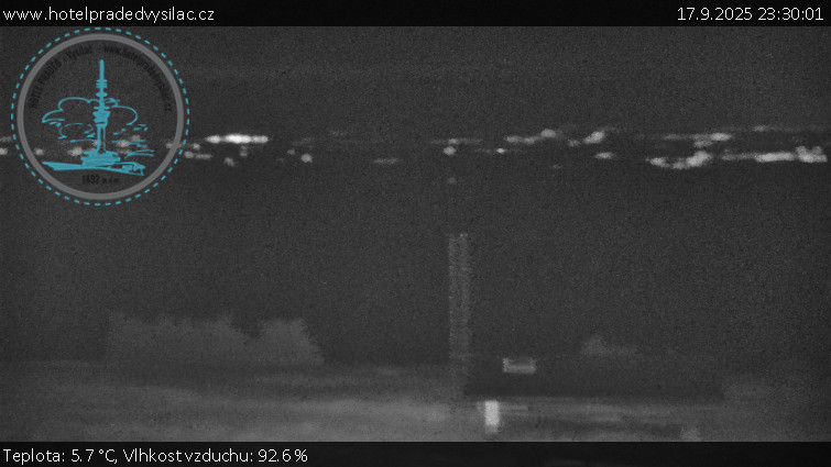 Praděd - Vysílač - Praděd - Vysílač - 17.9.2025 v 23:30 Praděd - Vysílač - Praděd - Vysílač - 17.9.2025 v 23:30