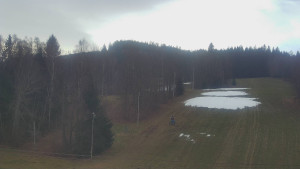 SKICENTRUM Miroslav Lipová Lázně - Dojezd hlavní sjezdovky - 17.12.2025 v 08:55