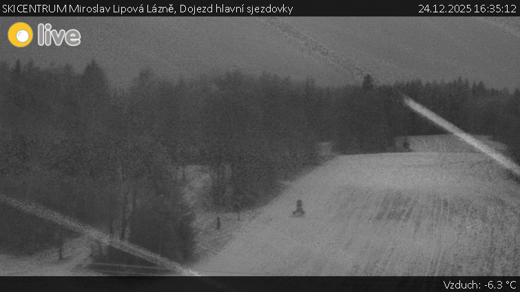 SKICENTRUM Miroslav Lipová Lázně - Dojezd hlavní sjezdovky - 24.12.2025 v 16:35