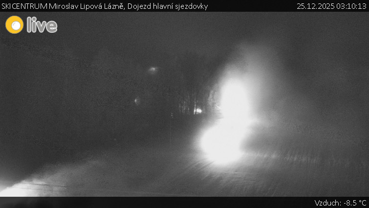 SKICENTRUM Miroslav Lipová Lázně - Dojezd hlavní sjezdovky - 25.12.2025 v 03:10
