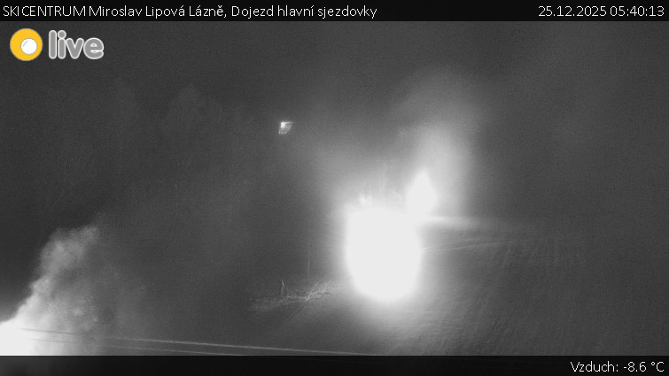 SKICENTRUM Miroslav Lipová Lázně - Dojezd hlavní sjezdovky - 25.12.2025 v 05:40