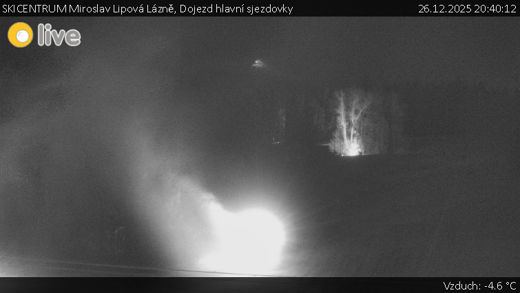 SKICENTRUM Miroslav Lipová Lázně - Dojezd hlavní sjezdovky - 26.12.2025 v 20:40