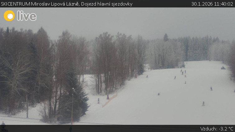 SKICENTRUM Miroslav Lipová Lázně - Dojezd hlavní sjezdovky - 30.1.2026 v 11:40