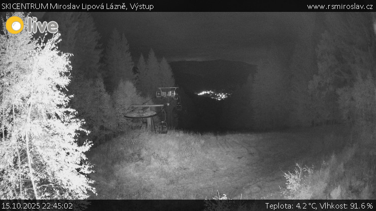SKICENTRUM Miroslav Lipová Lázně - Výstupní stanice lanové dráhy - 15.10.2025 v 22:45 SKICENTRUM Miroslav Lipová Lázně - Výstupní stanice lanové dráhy - 15.10.2025 v 22:45