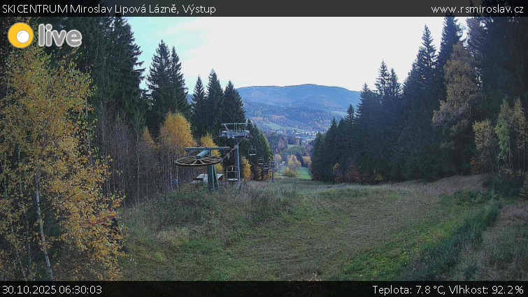 SKICENTRUM Miroslav Lipová Lázně - Výstupní stanice lanové dráhy - 30.10.2025 v 06:30