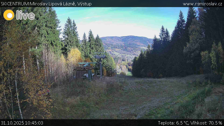 SKICENTRUM Miroslav Lipová Lázně - Výstupní stanice lanové dráhy - 31.10.2025 v 10:45 SKICENTRUM Miroslav Lipová Lázně - Výstupní stanice lanové dráhy - 31.10.2025 v 10:45