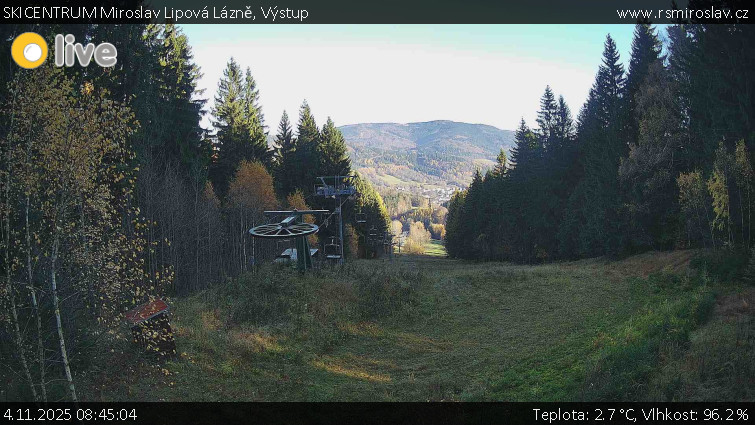 SKICENTRUM Miroslav Lipová Lázně - Výstupní stanice lanové dráhy - 4.11.2025 v 08:45