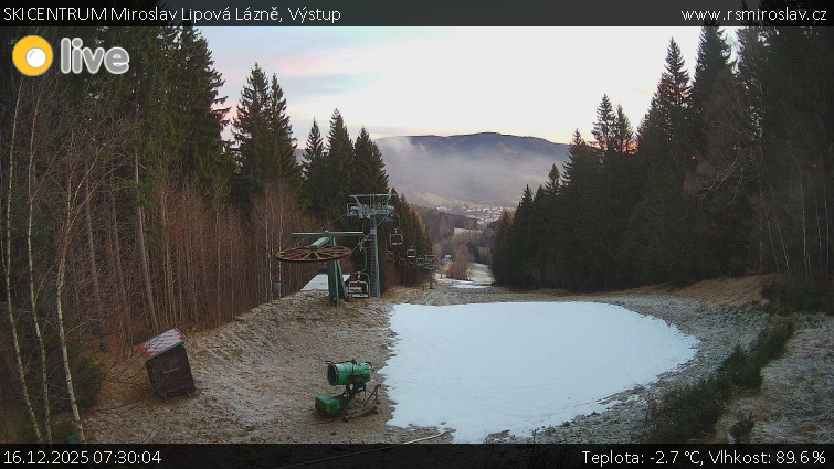 SKICENTRUM Miroslav Lipová Lázně - Výstupní stanice lanové dráhy - 16.12.2025 v 07:30