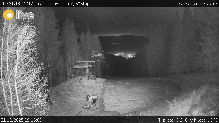 SKICENTRUM Miroslav Lipová Lázně - Výstupní stanice lanové dráhy - 21.12.2025 v 19:15
