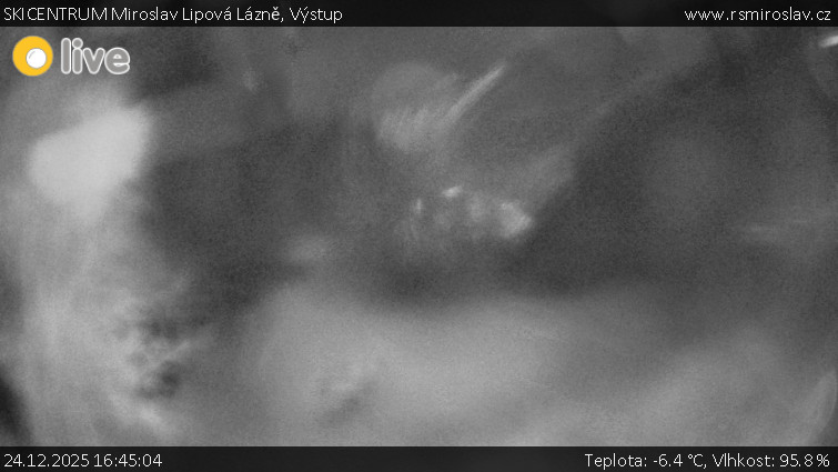 SKICENTRUM Miroslav Lipová Lázně - Výstupní stanice lanové dráhy - 24.12.2025 v 16:45