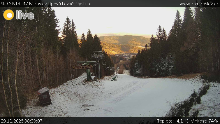 SKICENTRUM Miroslav Lipová Lázně - Výstupní stanice lanové dráhy - 29.12.2025 v 08:30