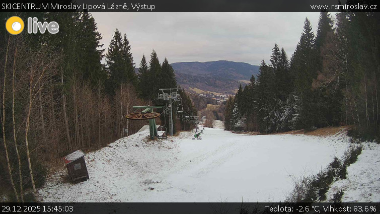 SKICENTRUM Miroslav Lipová Lázně - Výstupní stanice lanové dráhy - 29.12.2025 v 15:45