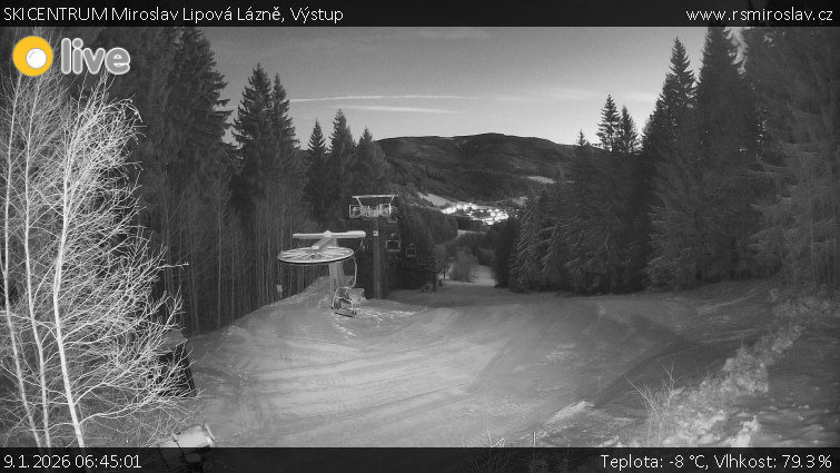 SKICENTRUM Miroslav Lipová Lázně - Výstupní stanice lanové dráhy - 9.1.2026 v 06:45