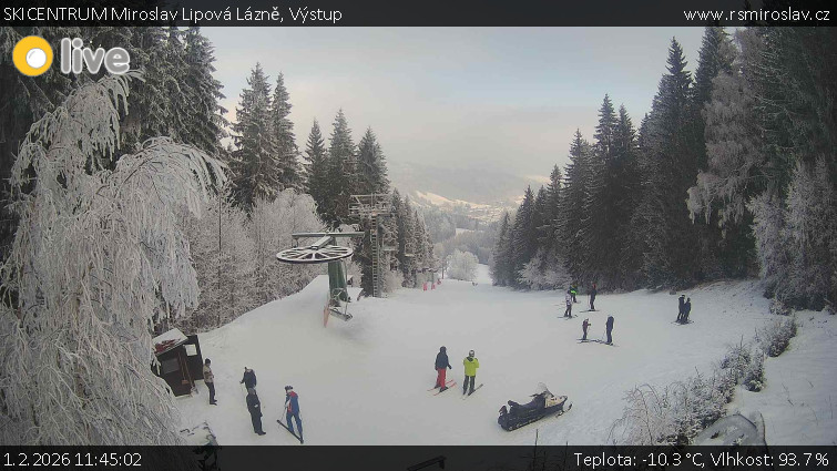 SKICENTRUM Miroslav Lipová Lázně - Výstupní stanice lanové dráhy - 1.2.2026 v 11:45