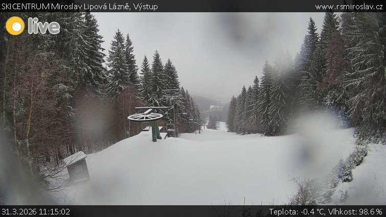 SKICENTRUM Miroslav Lipová Lázně - Výstupní stanice lanové dráhy - 31.3.2026 v 11:15