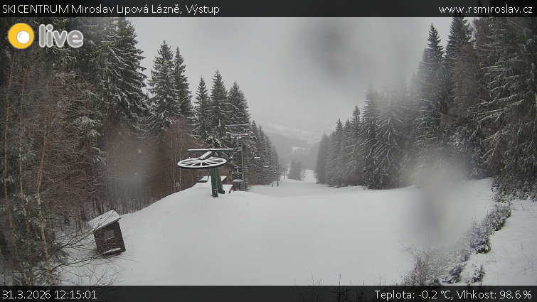 SKICENTRUM Miroslav Lipová Lázně - Výstupní stanice lanové dráhy - 31.3.2026 v 12:15