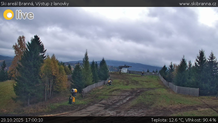 Ski areál Branná - Výstup z lanovky - 23.10.2025 v 17:00 Ski areál Branná - Výstup z lanovky - 23.10.2025 v 17:00