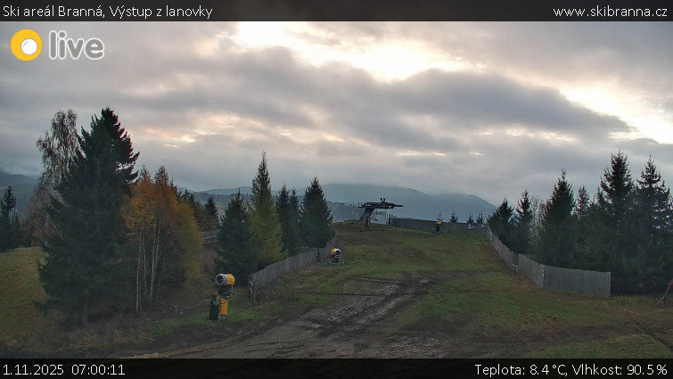 Ski areál Branná - Výstup z lanovky - 1.11.2025 v 07:00 Ski areál Branná - Výstup z lanovky - 1.11.2025 v 07:00