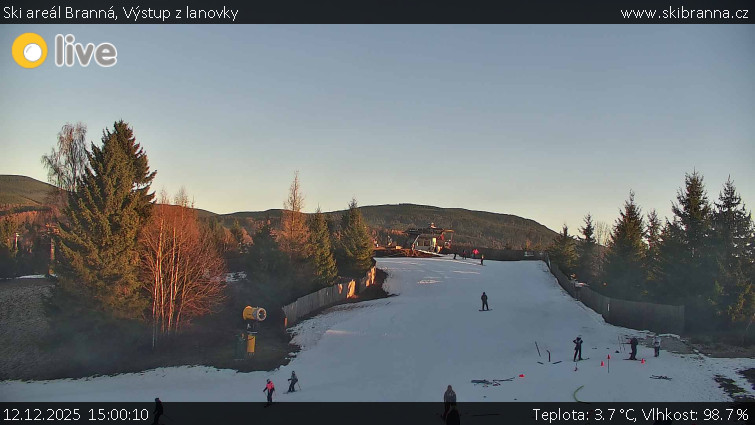 Ski areál Branná - Výstup z lanovky - 12.12.2025 v 15:00
