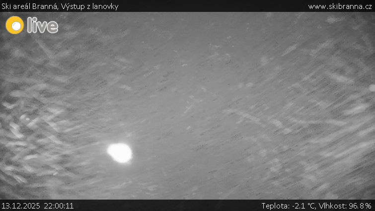 Ski areál Branná - Výstup z lanovky - 13.12.2025 v 22:00