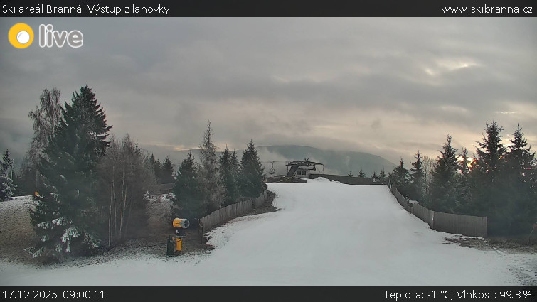 Ski areál Branná - Výstup z lanovky - 17.12.2025 v 09:00